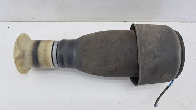 Пневмоподушка задня 37106781843 BMW