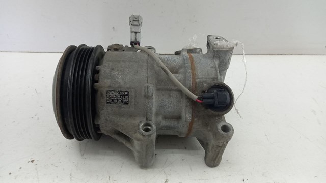 Компресор кондиціонера 4472502500 TOYOTA
