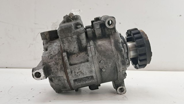Насос кондиціонера 4F0260805AN VAG