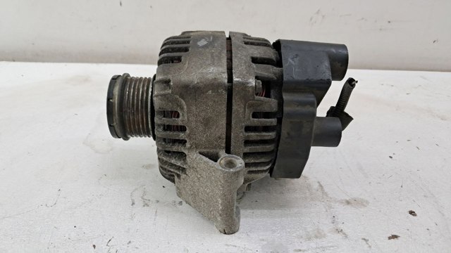 Авто генератор 51880173 FIAT