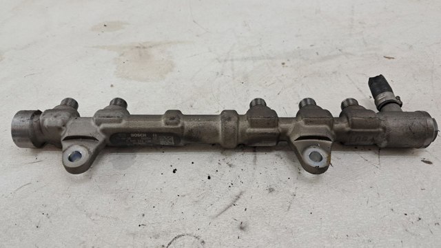 Паливна рампа 55232355 PEUGEOT