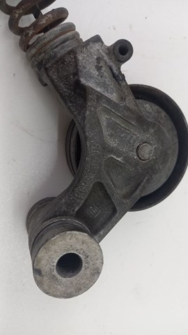 Компресор кондиціонера 55565236 OPEL