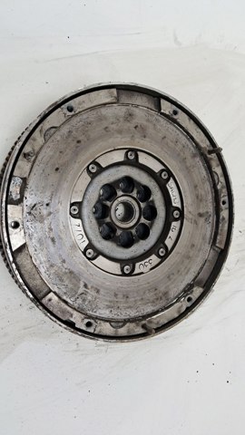Демпферний маховик 55570175 OPEL