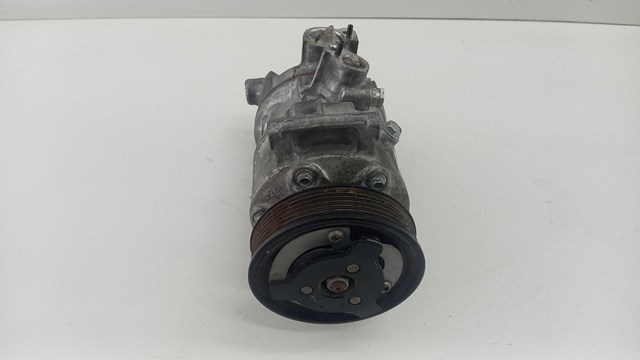 Насос кондиціонера 5Q0816803F VAG