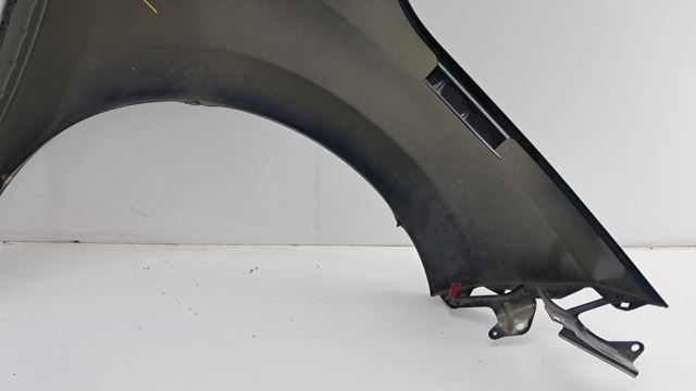 Бічна частина передня ліва 631013NF0A NISSAN