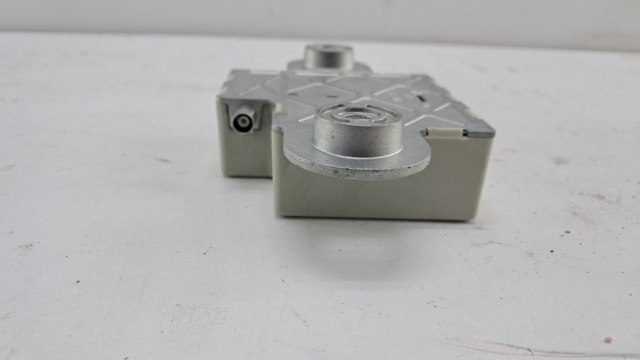 Підсилювач сигналу антени 6935024 BMW