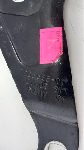Завіса капота права 7208628 BMW