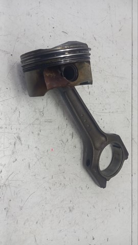 Поршень в зборі 7542057 BMW