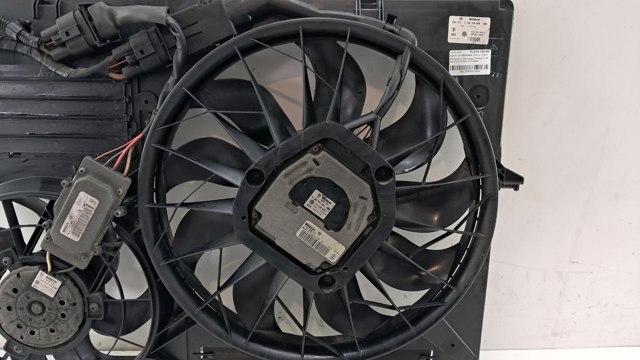 Дифузор (кожух) радіатора охолодження 7L0121203G VAG