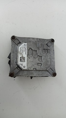 Блок упавленія автосвітла 8K0907472 VAG