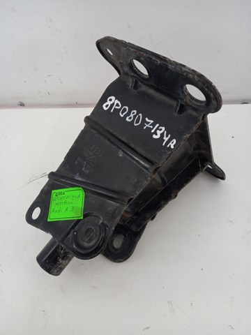 Кронштейн підсилювача переднього бампера 8P0807134A VAG
