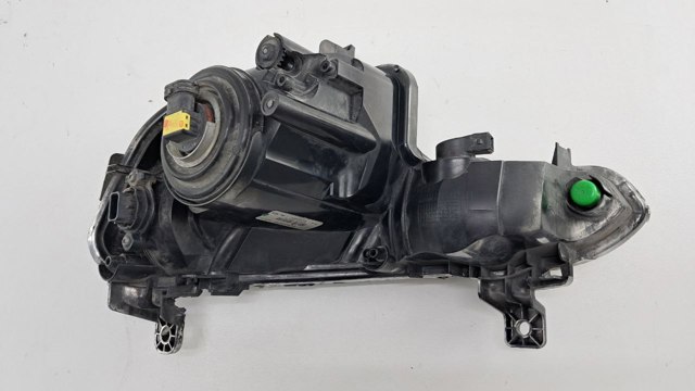 Фара протитуманна, права 9670476180 PEUGEOT