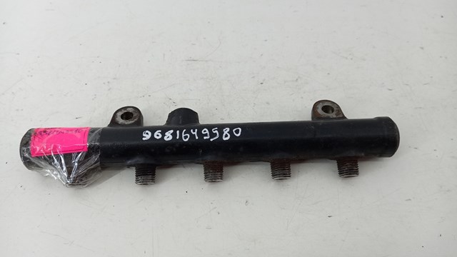 Паливна рампа 9681649580 FORD