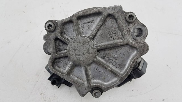Насос вакуумний 9684786780 PEUGEOT