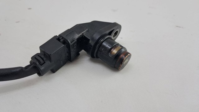 Датчик обуртів распредвалу A0041536928 MERCEDES