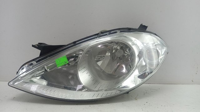 Фара дальнього світла в зборі A1698200161 MERCEDES