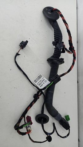 Джгут проводів задніх дверей A2044407706 MERCEDES