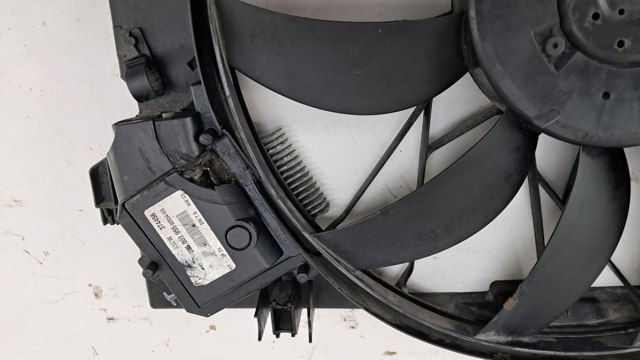 Вентилятор радіатора Mercedes E