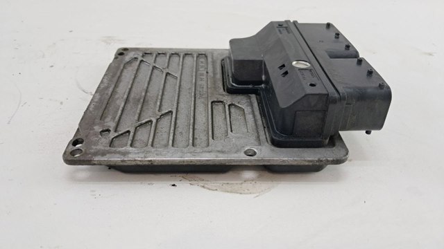 Мізки мотора A2711536179 MERCEDES