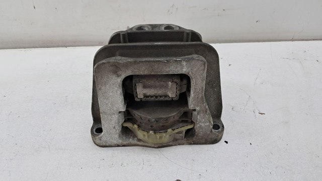 Права подушка двигуна GK216F012CC FORD