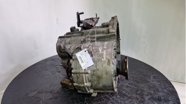Коробка швидкостей механіка LHD VAG