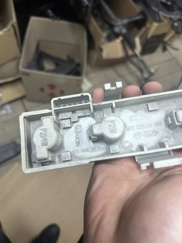 Плата заднього ліхтаря, контактна 1Z5945257A VAG