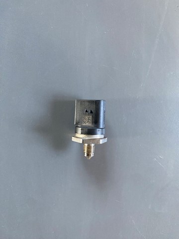 Датчик тиску палива 0261545080 BOSCH