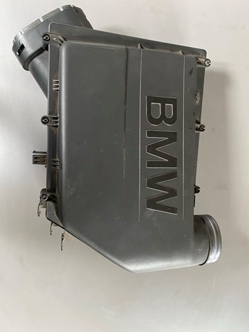 Корпус повітряного фільтра 13717604404 BMW