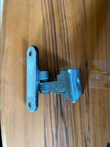 Петля передніх дверей, правою 41517259594 BMW