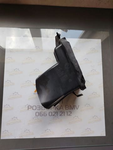 Повітропровід / дефлектор радіатора, правий 51748057205 BMW