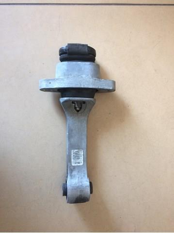 Подушка (опора) двигуна, задня 21950D3100 HYUNDAI