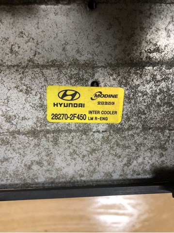 Охолоджувач наддувочного повітря 282702F450 HYUNDAI