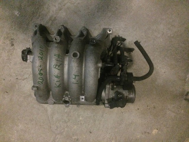 Колектор впускний 2831026370 HYUNDAI