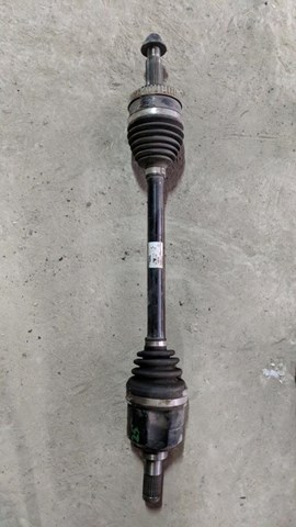 Привід передній лівий 495002Y830 HYUNDAI