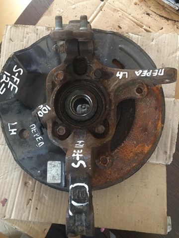 Цапфа поворотна ліва 517152W500 HYUNDAI