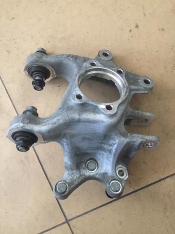 Цапфа - поворотний кулак задній, правий 52720C2100 HYUNDAI