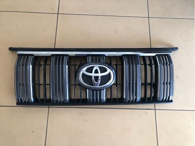 Решітка 5310160F70 TOYOTA