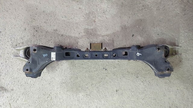 Балка задньої підвіски, підрамник 554053Z750 HYUNDAI