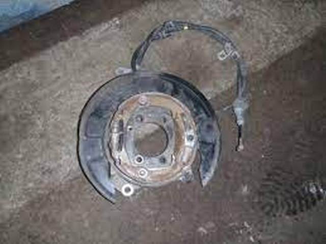 Захист гальмівного диска заднього, лівого 583101C810 HYUNDAI
