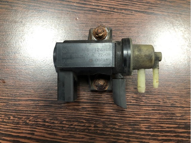 Клапан соленоїд регулювання заслонки EGR 70086800 VAG