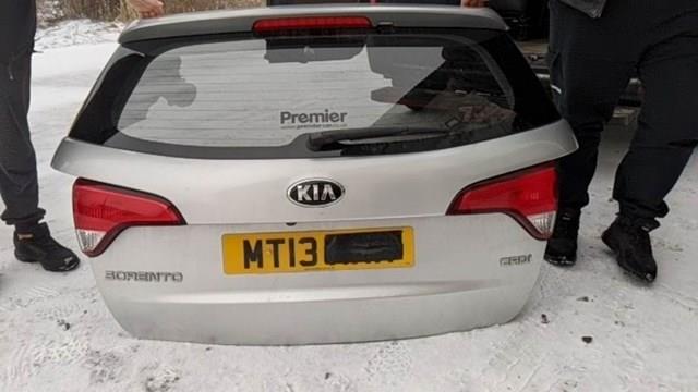Задня ляда 737002P520 HYUNDAI