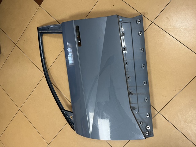 Дверь передня ліва 76003GI000 HYUNDAI