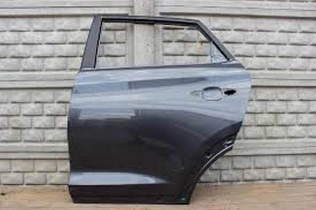 Двері пасажирськи задні ліві 77003D7000 HYUNDAI