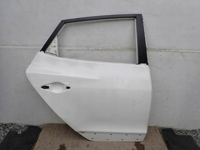 Двері задні в зборі 770042Y011 HYUNDAI