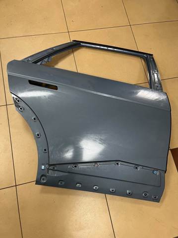 Двері задні в зборі 77004GI000 HYUNDAI