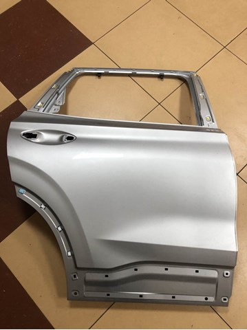 Двері задні в зборі 77004S1010 HYUNDAI