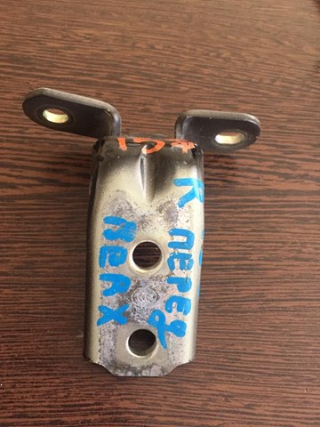 Петля передніх дверей, правою 793201G000 HYUNDAI