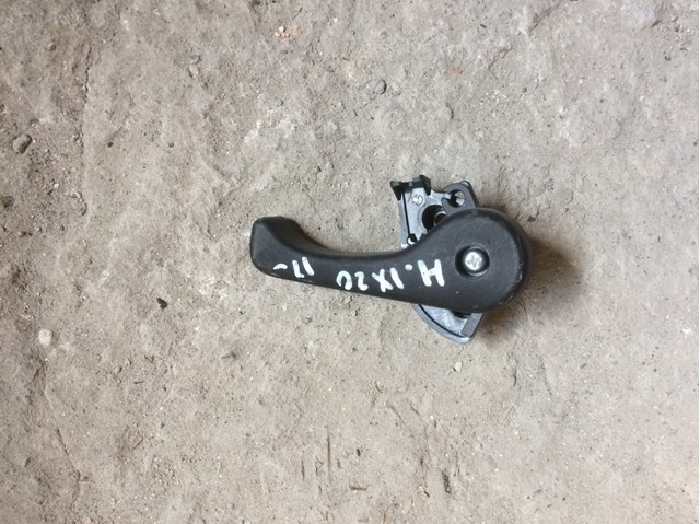 Ручка відкривання капота 811814D000EQ HYUNDAI