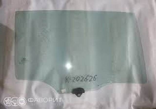 Скло задньої двері правої 834213U000A HYUNDAI