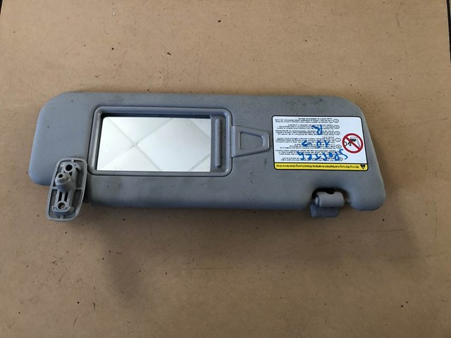 Козирок протисонячний 852203W050ED HYUNDAI